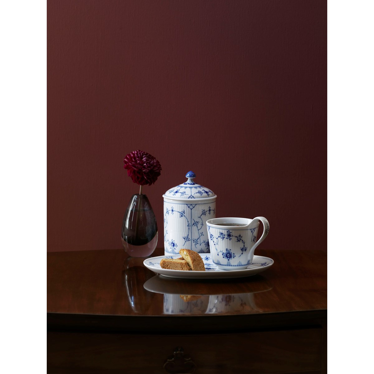 Royal Copenhagen Musselmalt Riflet flat tallerken 19 cm